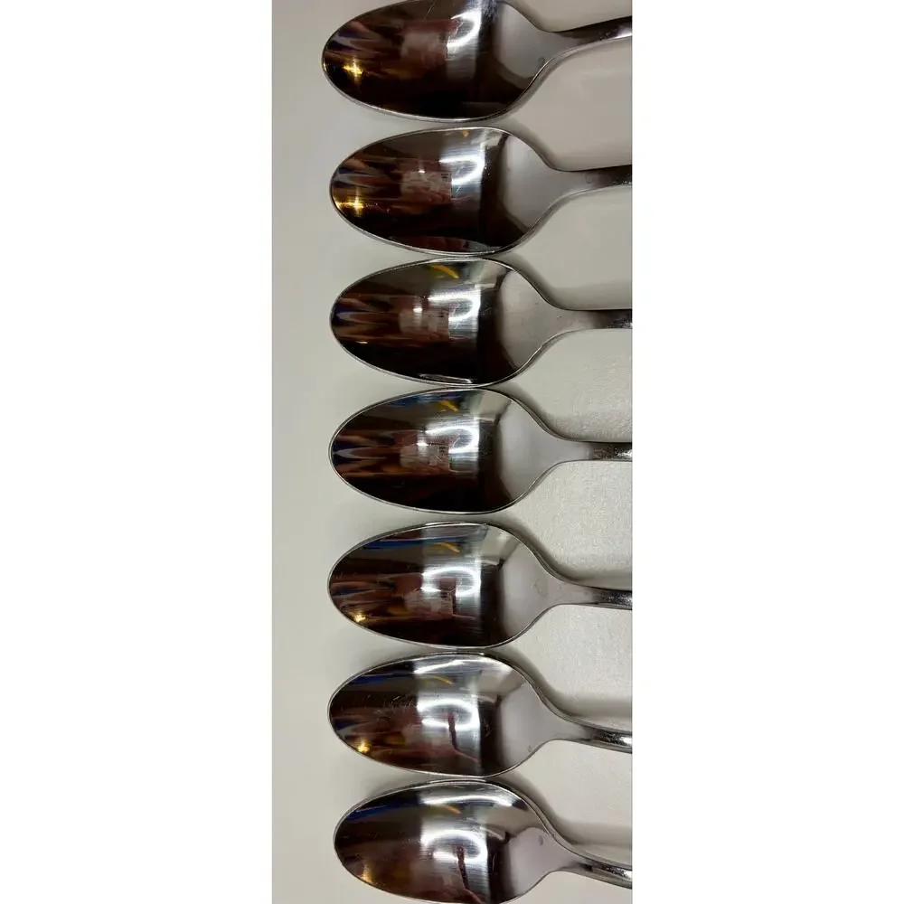 Oneida Serif Teaspoons 6 1/4” Stainless Steel Frosted Swirl Flatware Set of 7